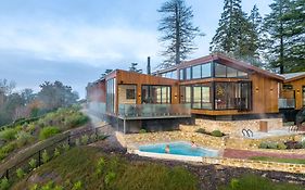 Sequoia Lodge (Adults Only)